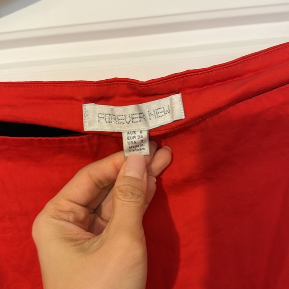 Forever new off the shoulder summer top - Picture 2 of 2